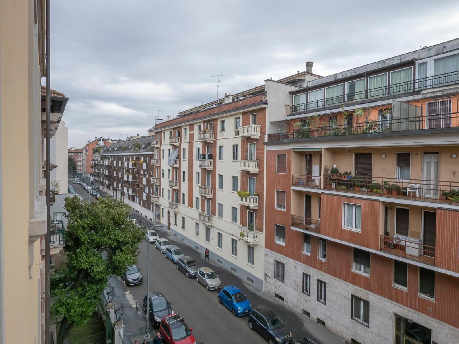 Xenia Apartments - Colorful Apartment In Fiera Area Milano Dış mekan fotoğraf